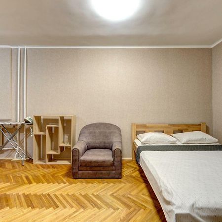 Apartments Near The Palace Of Sports Kiev Ngoại thất bức ảnh