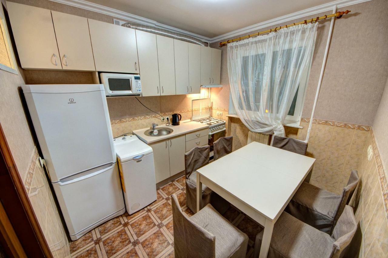 Apartments Near The Palace Of Sports Kiev Ngoại thất bức ảnh
