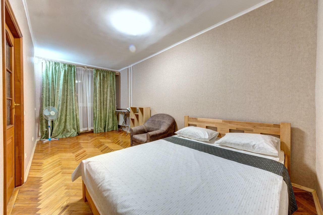 Apartments Near The Palace Of Sports Kiev Ngoại thất bức ảnh